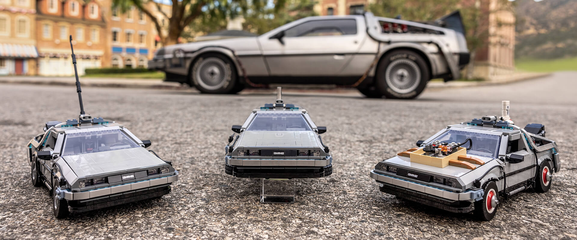 http://www.universalproductsexperiences.com/storage/lego-bttf-time-machine-desktop-624b8e3ae30f6.jpg