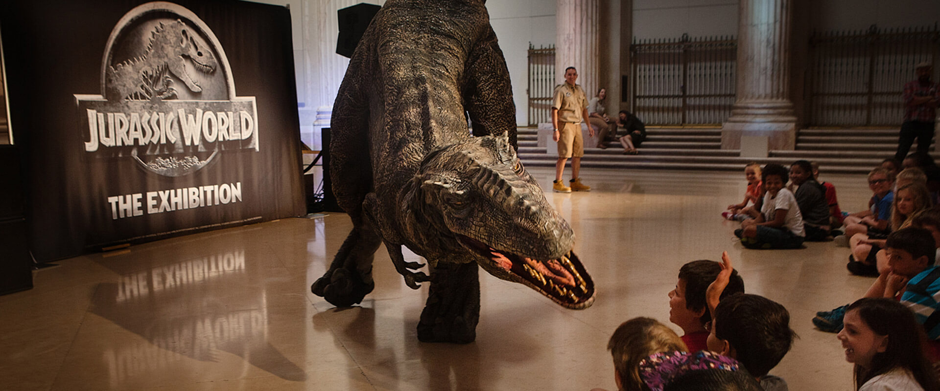 https://www.universalproductsexperiences.com/storage/jurassic-exhibition-banner-598e2c6069b5a.jpeg