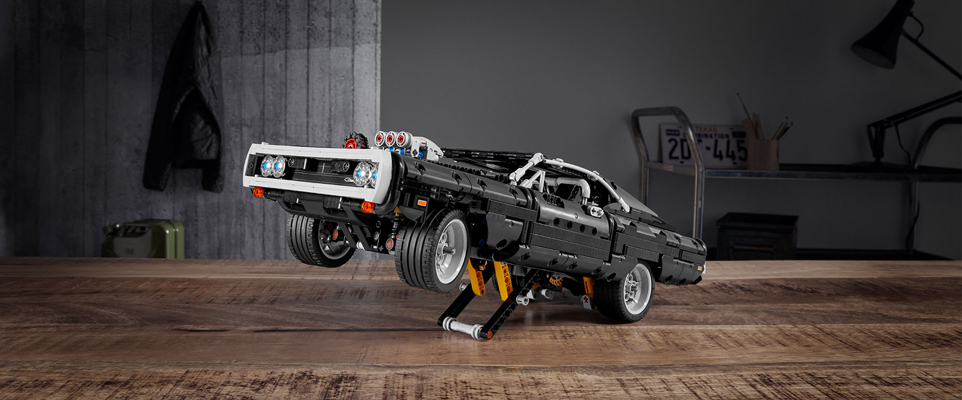 https://www.universalproductsexperiences.com/storage/lego-tecnic-fast-and-furious-car-5e96157cd9e47.