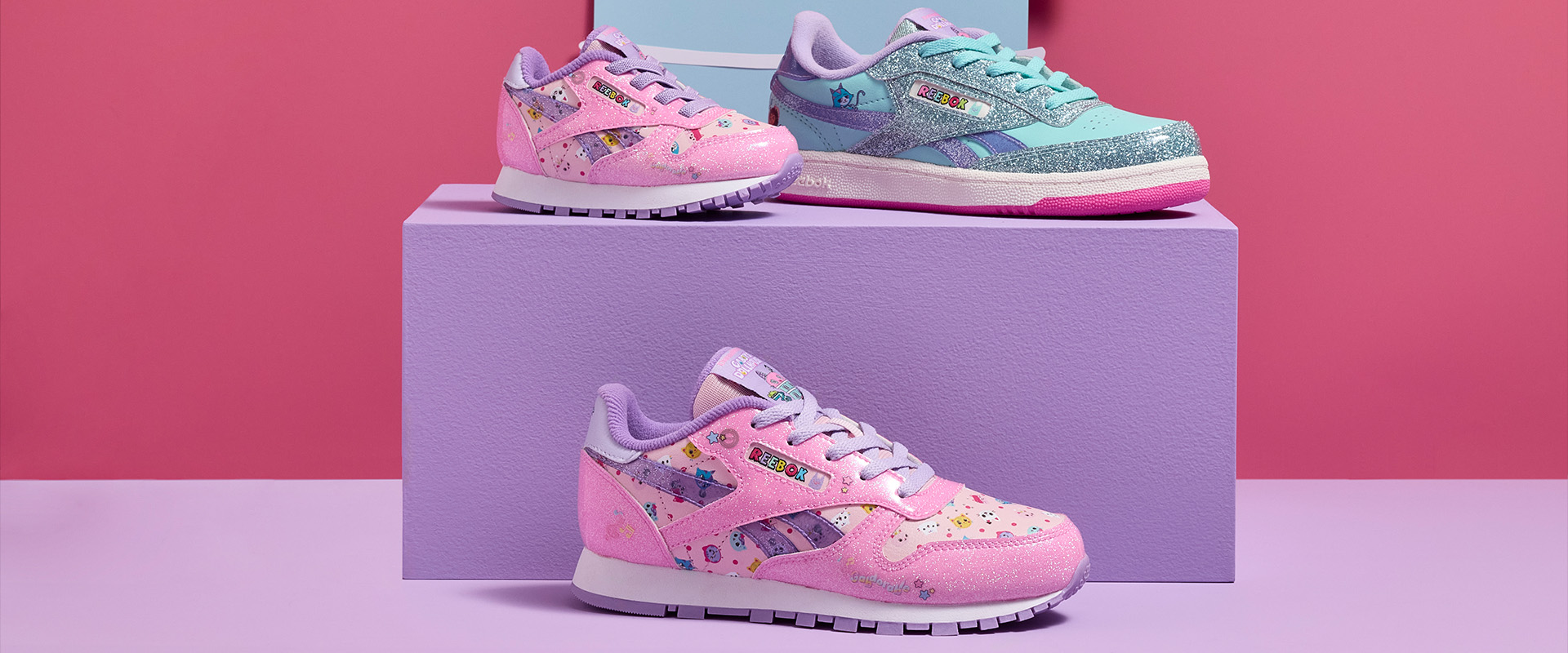 https://www.universalproductsexperiences.com/storage/news-gabbys-dollhouse-reebok-desktop-6830bf98032d2.jpg